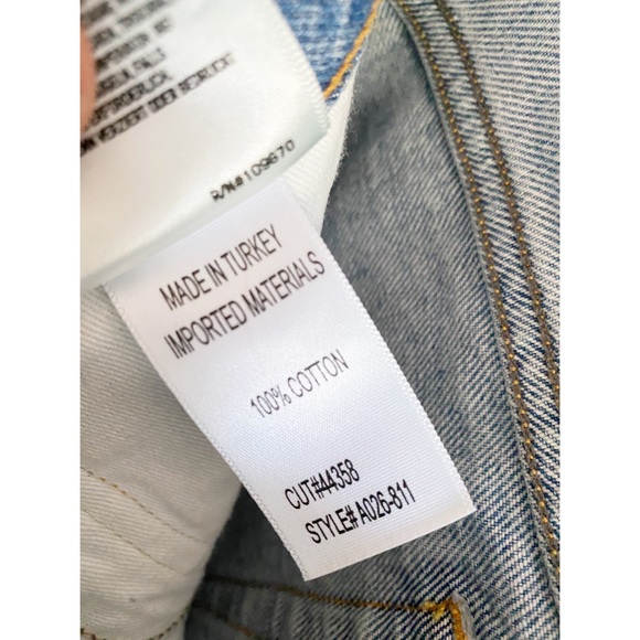 AGOLDE Parker Vintage Cut Off Short in Swapmeet 26 - Picture 13 of 16